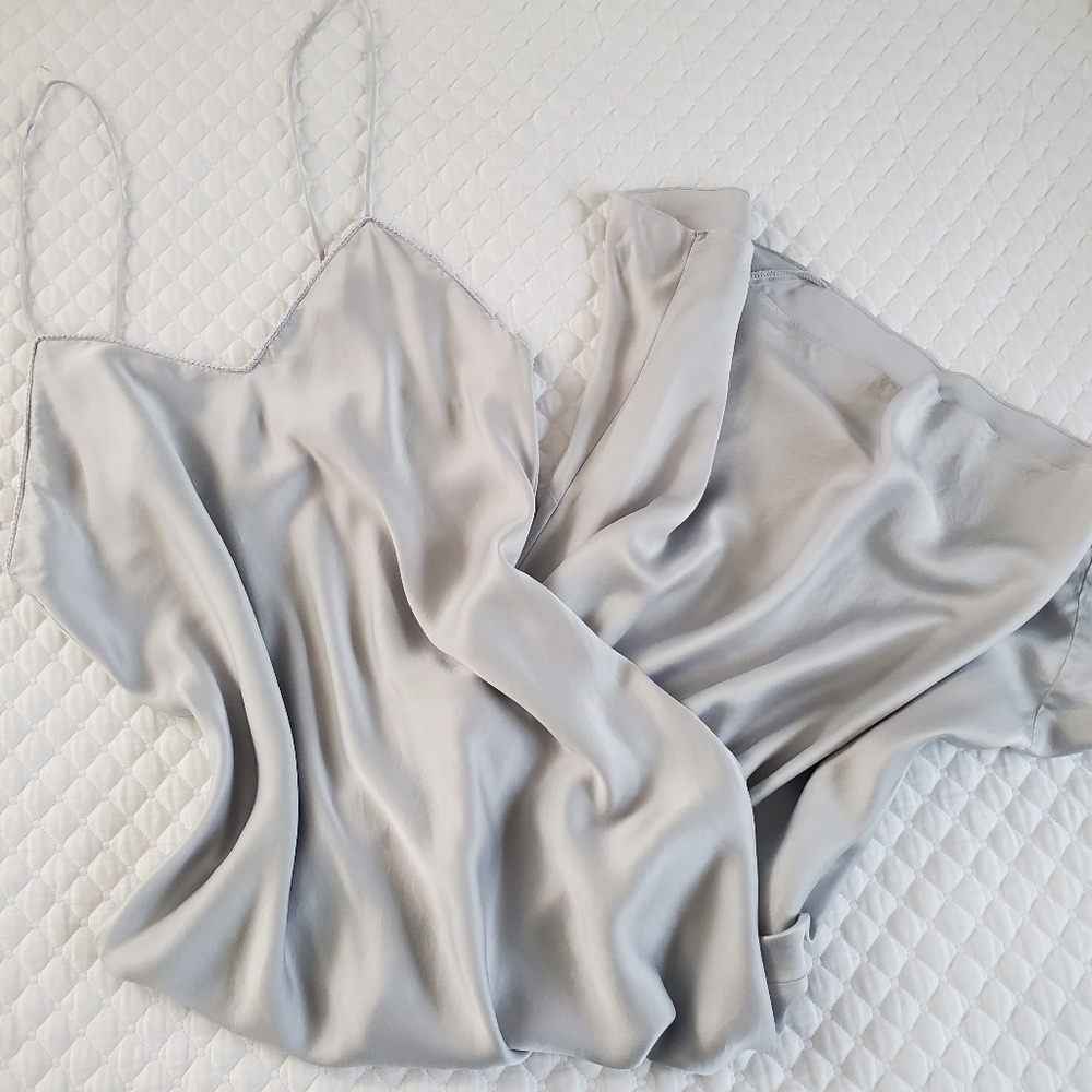 Vintage Nordstrom Intimates silver 100% silk slip
